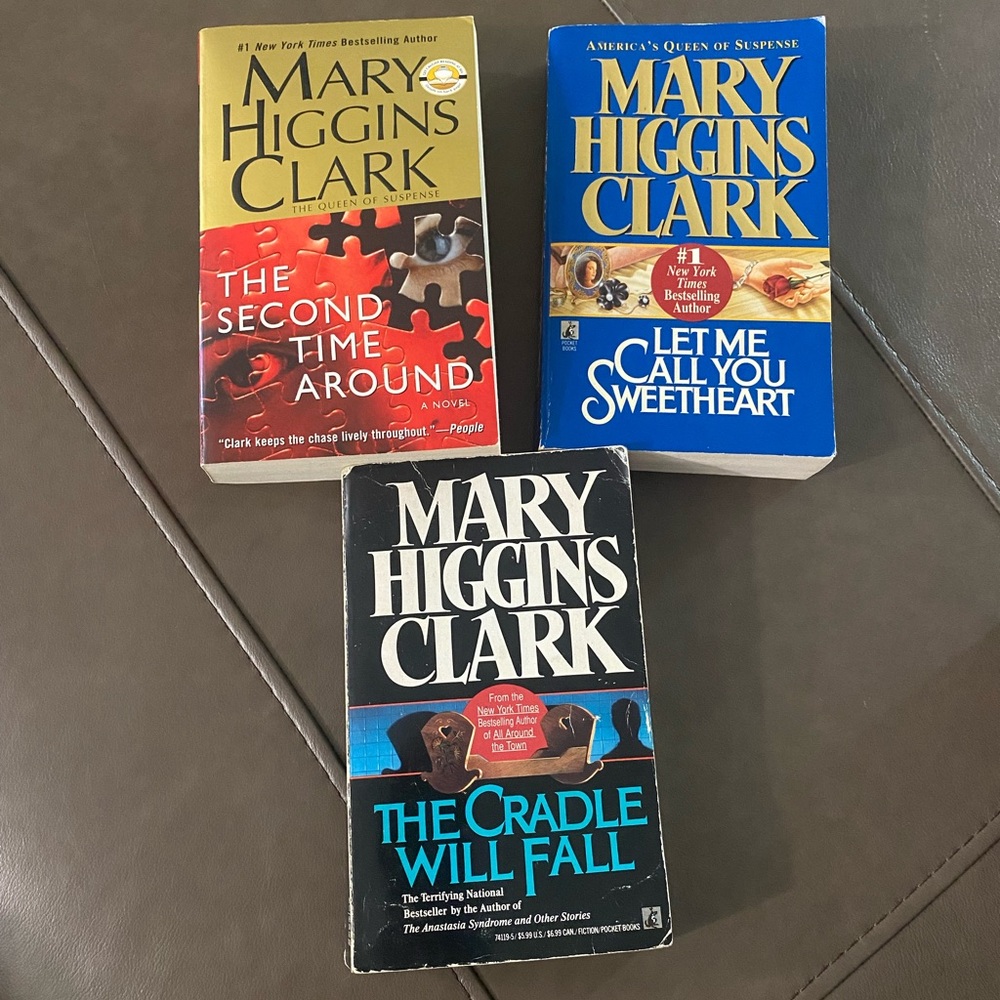 3/$20 3 Mary Higgin Clark books